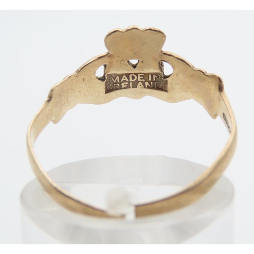 234 - Claddagh Ring 9 Carat Yellow Gold Size P