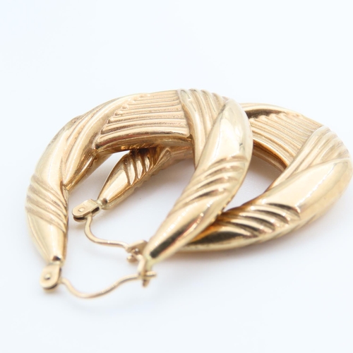 62 - Pair of 9 Carat Yellow Gold Hoop Form Earrings Incise Detailing Each 3cm High