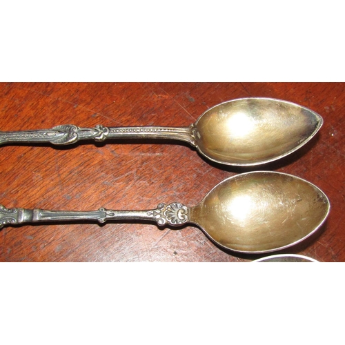 555 - Six Silver Teaspoons Each Approximately 5 Inches Long