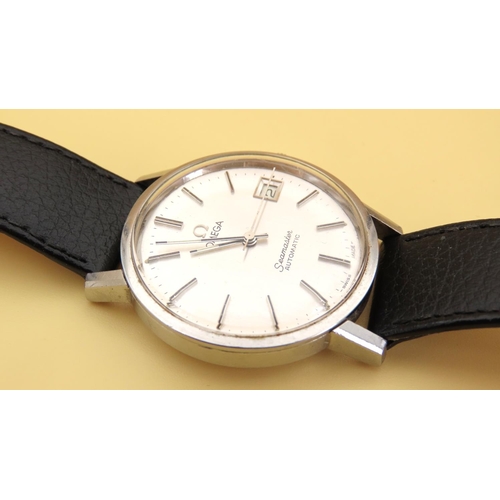 43 - Omega Seamaster Gentleman's Automatic Wristwatch Date Aperture