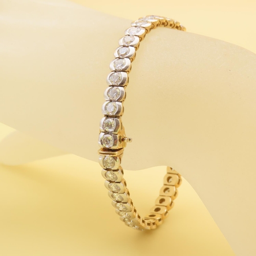 470 - Ladies Tennis Form Diamond Bracelet of Approximately 11 Carats of Diamonds Set in 18 Carat Yellow Go... 