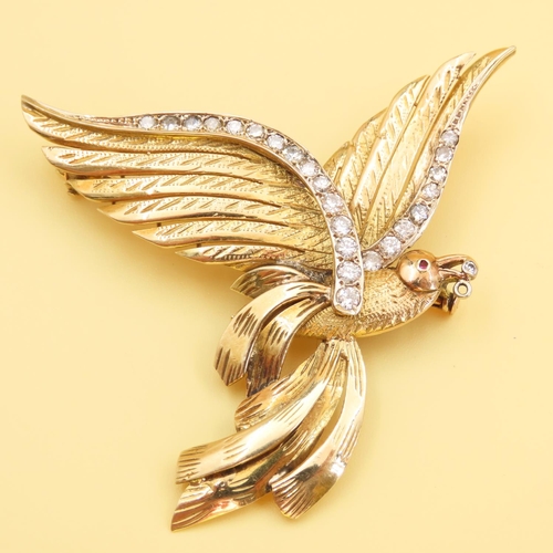 471 - Avian Motif 18 Carat Yellow Gold Brooch Decorated with Diamonds Attractively Detailed 6cm Wide x 7cm... 