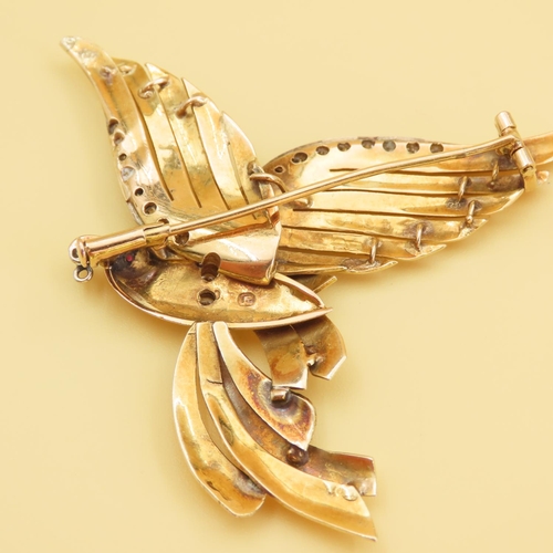 471 - Avian Motif 18 Carat Yellow Gold Brooch Decorated with Diamonds Attractively Detailed 6cm Wide x 7cm... 