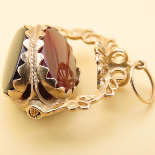 89 - Carnelian, Bloodstone and Onyx Swivel Fob Mounted on 9 Carat Yellow Gold Pendant 3cm Drop