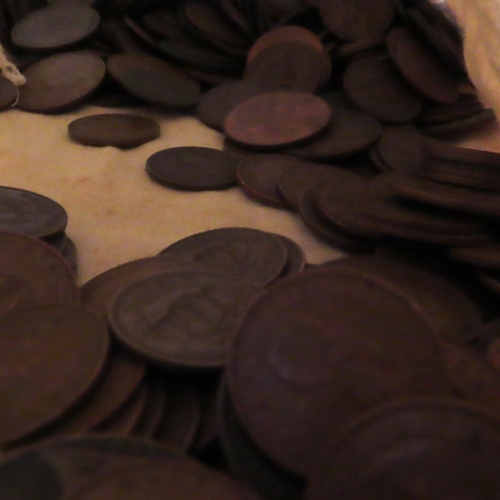 1052 - Large Collection of Various Coins Quantity as Photographed