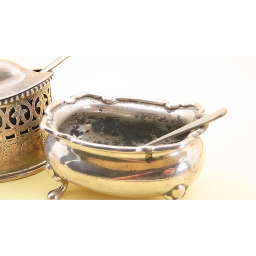 1073 - Silver Table Salt and Mustart Pot with Silver Spoon