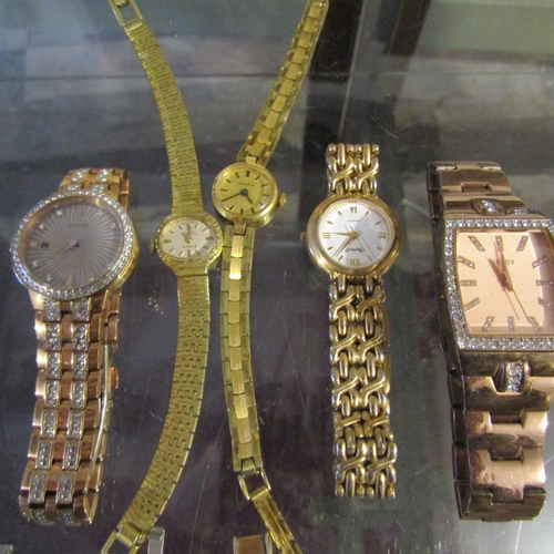 139 - Collection of Various Watches