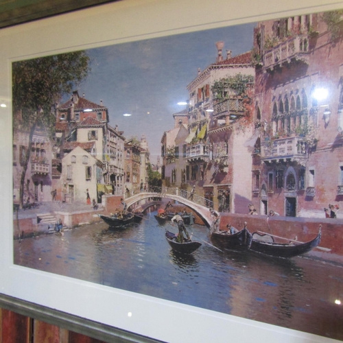 166 - Venetian Scene Fine Art Lithograph Contained Within Silvergilt Frame Approximately 18 Inches High x ... 