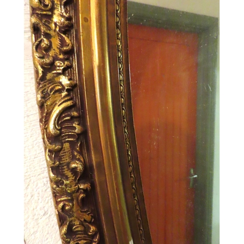 200U - Gilded Oval Wall Mirror Approximately 32 Inches High