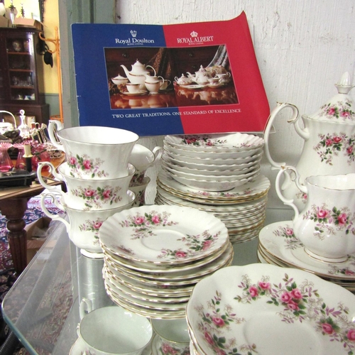 576 - Good Quantity of Royal Doulton and Royal Albert Service Large Quantity as Photographed Including Ser... 