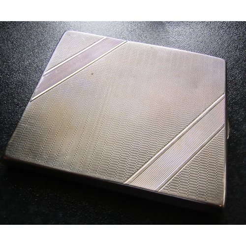 667 - Silver Cigarette Case Rectangular Form Hinged Cover Gilt Lined Interior Hallmark