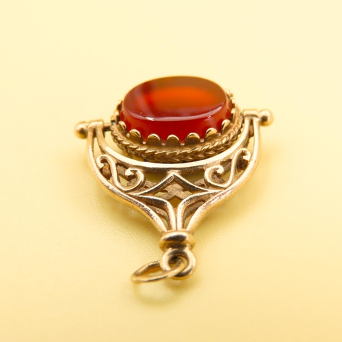 231 - 9 Carat Yellow Gold Carnelian and Onyx Set Fob Pendant 2cm Drop