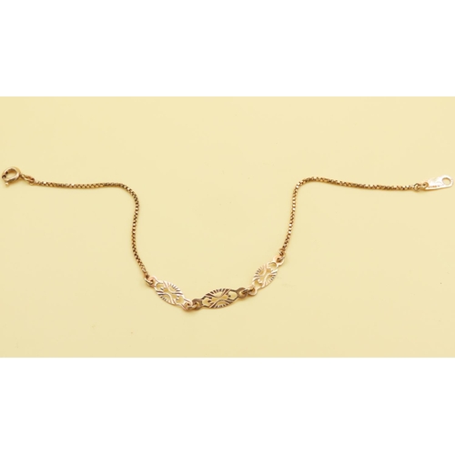 361 - 9 Carat Yellow Gold Bracelet 18cm Long