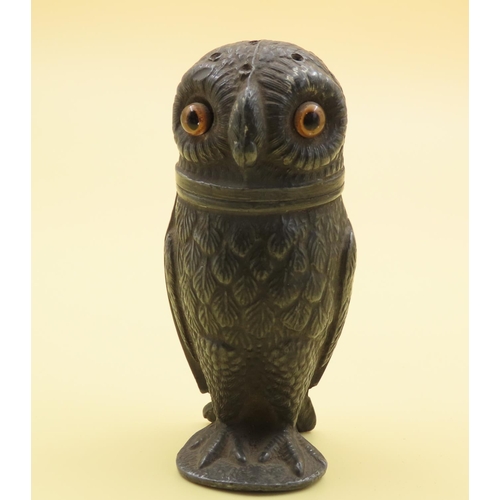 521 - Owl Motif Salt Shaker 8cm High