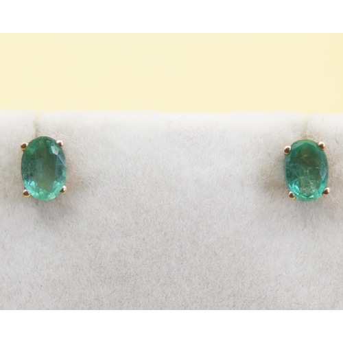 552 - Pair of Emerald Set Stud Earrings Mounted on 9 Carat Yellow Gold