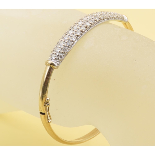 564 - Gemset Bracelet Carat Yellow Gold Inner Width 6.5cm