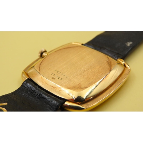 594 - Baume and Mercier Geneva Gentleman's Watch 18 Carat Yellow Gold Case