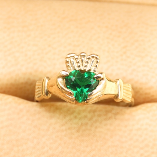 635 - Diopside Inset Claddagh Ring Mounted on 9 Carat Yellow Gold Band Size O As New Unworn