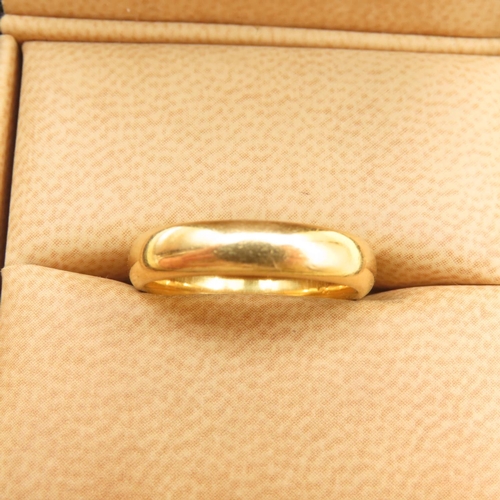 655 - 22 Carat Yellow Gold Wedding Band Ring Size M 7.1 Grams