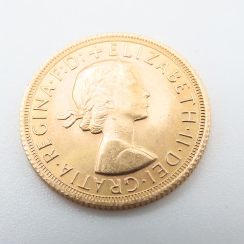 662 - Queen Elizabeth II 1968 Full Gold Sovereign