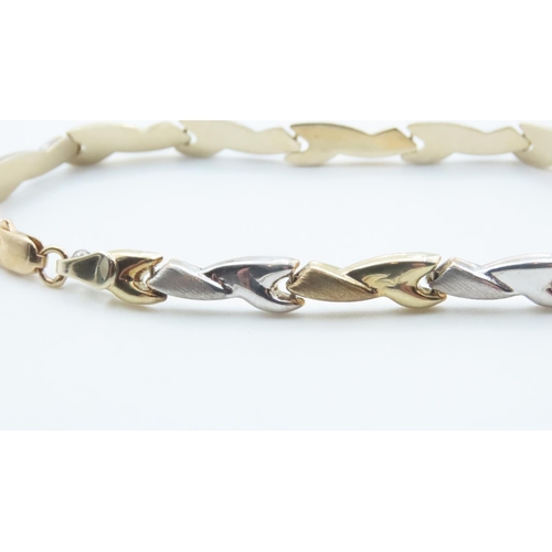 1002 - 9 Carat Yellow and White Gold Link Bracelet 19cm Long