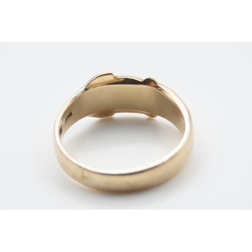 1014 - 9 Carat Yellow Gold Buckle Motif Ring Size M