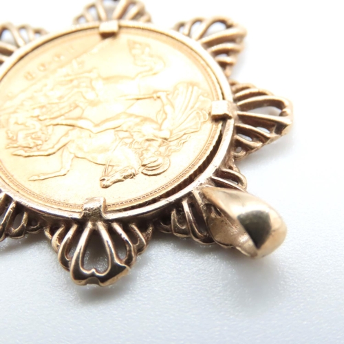 1026 - 1908 Full Sovereign Mounted in 9 Carat Yellow Gold Pendant 4cm High