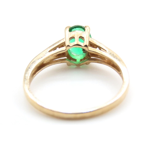 1040 - Diopside Solitaire Ring set on 9 Carat Yellow Gold Band Ring Size N and a Half As New Unworn