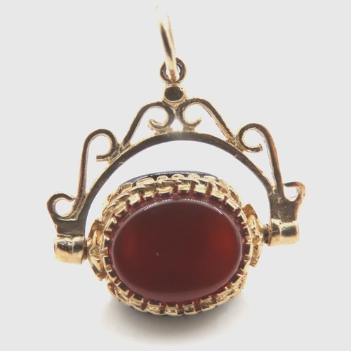 1045 - Bloodstone Carnelian and Black Onyx Set 9 Carat Yellow Gold Fob Pendant 2cm High As New Unworn