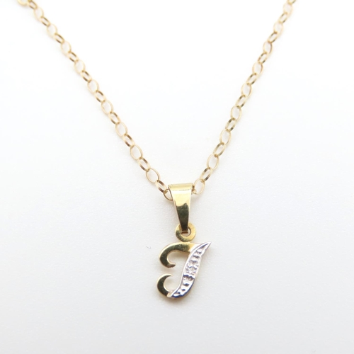 1061 - 9 Carat Yellow Gold Pendant 1cm High further set on 9 Carat Yellow Gold Chain 44cm Long As New Unwor... 