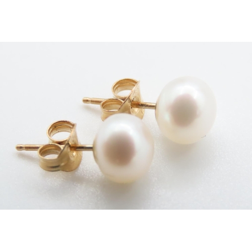 1066 - Pair of 14 Carat Yellow Gold Pearl Stud Earrings As New Unworn