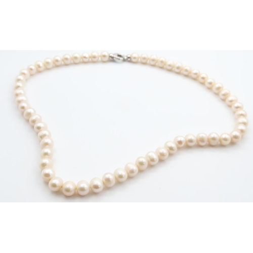 1088 - Ladies Pearl Necklace with Silver Clasp 46cm Long