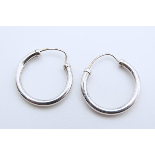 1114 - Pair of 9 Carat White Gold Hoop Earrings 2cm Diameter