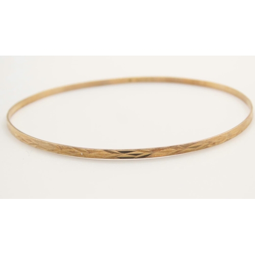 1116 - Ladies 9 Carat Yellow Gold Bangle 7cm Diameter