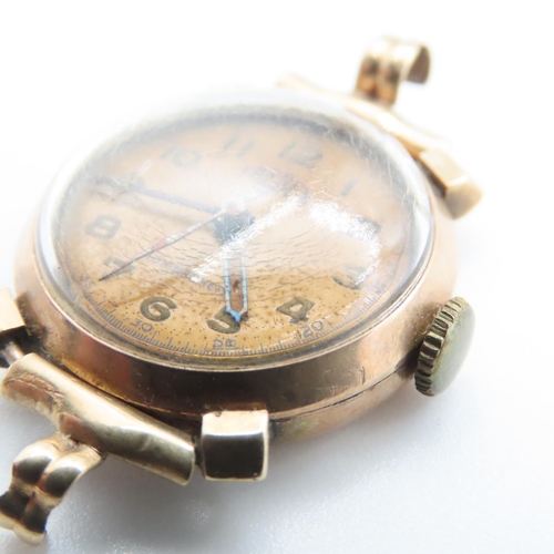 1122 - 9 Carat Yellow Gold Cased Watch