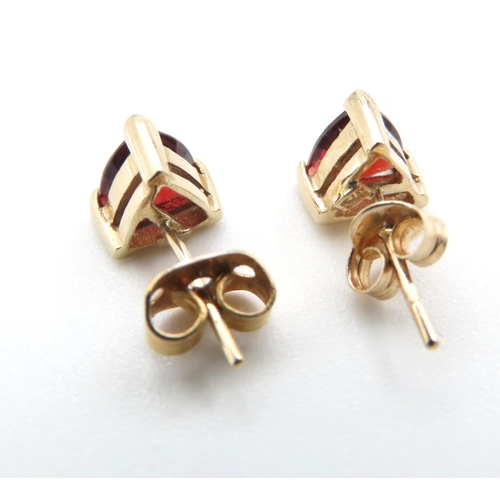 1137 - Pair of Red Garnet Set 9 Carat Yellow Gold Stud Earrings