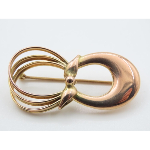 1186 - 9 Carat Yellow Gold Brooch 4cm Wide