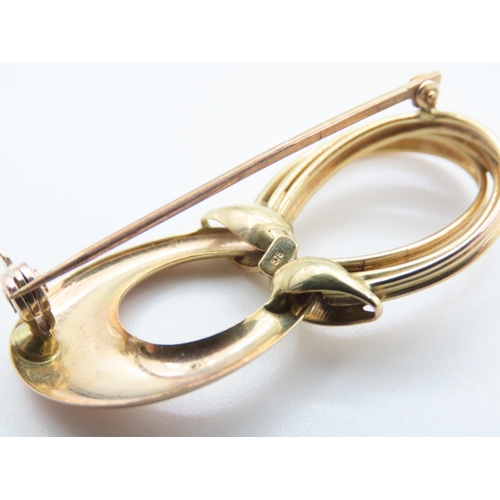 1186 - 9 Carat Yellow Gold Brooch 4cm Wide