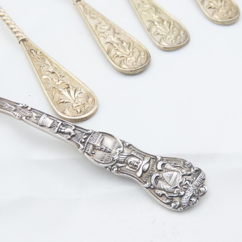 121 - Set of Four Silver Teaspoons Gilded Decoration Finely Detailed One Silver Teaspoon and Silver Handle... 