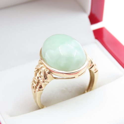 1218 - 9 Carat Yellow Gold Single Stone Jade Ring Size O