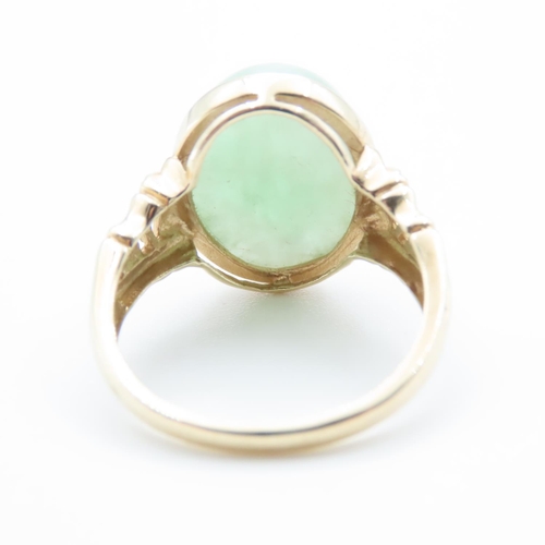 1218 - 9 Carat Yellow Gold Single Stone Jade Ring Size O