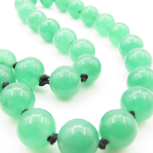 1343 - Jade Bead Necklace