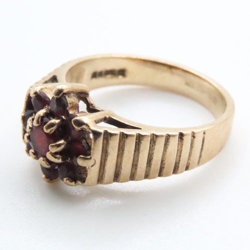 1598 - Red Garnet Cluster Ring Mounted in 9 Carat Yellow Gold Ring Size L