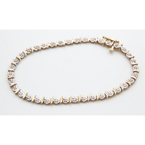 1628 - 9 Carat Yellow Gold Diamond Set Bracelet 19cm Long