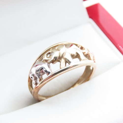 1646 - 9 Carat Yellow, White and Rose Gold Elephant Motif Ring Size N