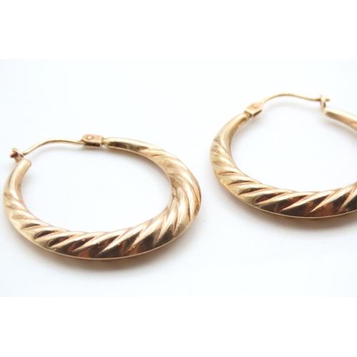 1664 - Pair of 9 Carat Yellow Gold Twist Form Hoop Earrings 3cm High