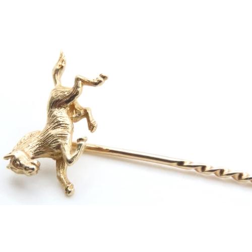 1688 - 9 Carat Yellow Gold Horse Motif  Pin 6cm Long