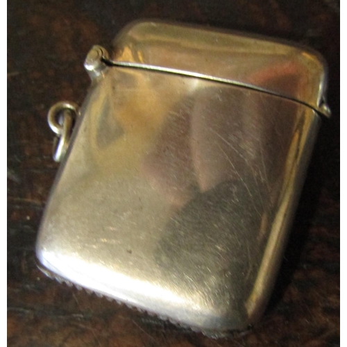 1742 - Silver Vesta Case Hinged Cover Striker to Base