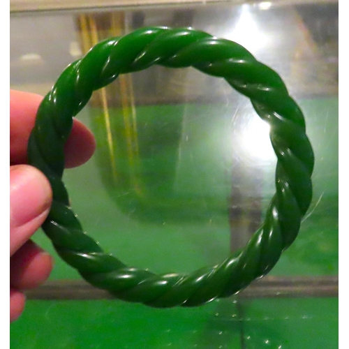 257 - Green Apple Jade Bangle Attractively Carved Inner Diameter 6.5cm Approximately