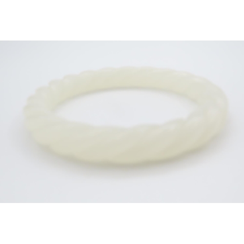 341 - Carved Mutton Jade Ladies Bangle Circular Twist Form 6cm Inner Diameter